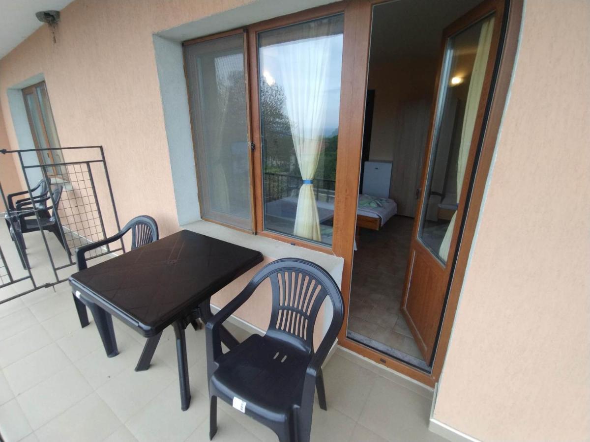 Prostor Guest House Byala  Bagian luar foto