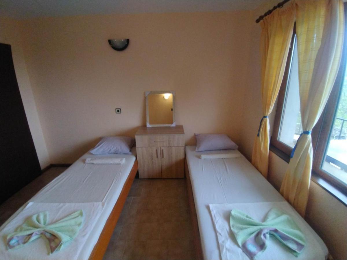 Prostor Guest House Byala  Bagian luar foto